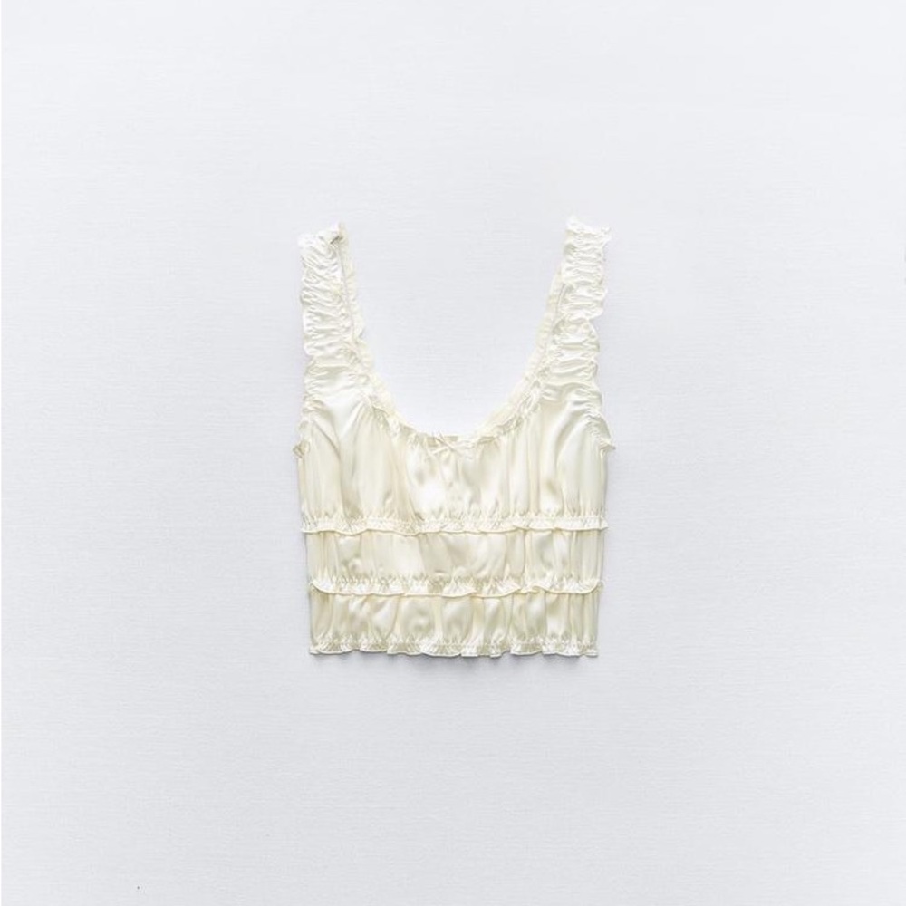 Zara Cream Ruffled Top - Picture 8 of 8